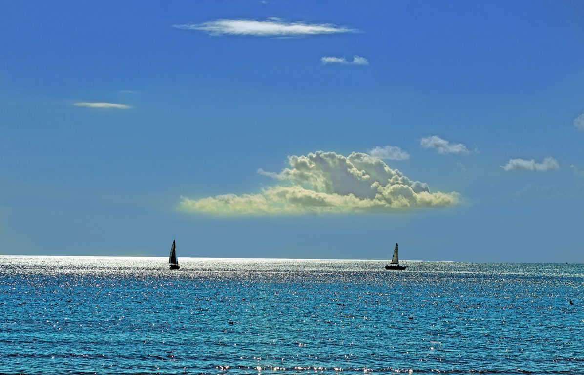 blue-boats-hd-wallpaper-69388