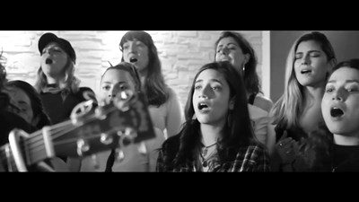 Vivir Quintana: "Canción sin miedo"